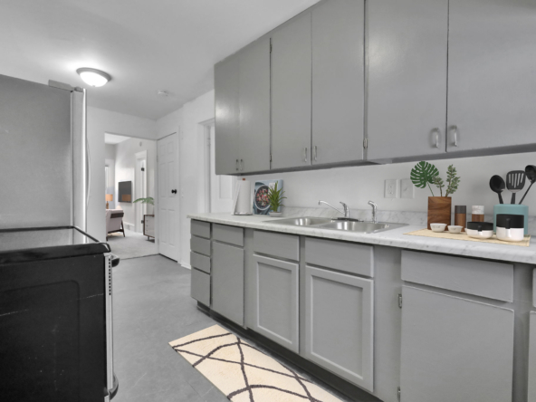 12-web-or-mls-9I3A9209-592×444