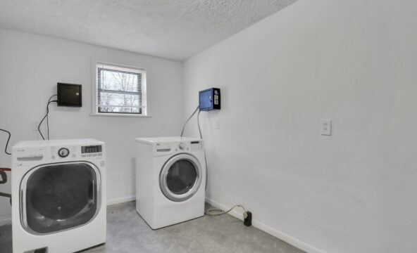 13-web-or-mls-9I3A9254-3-592×444