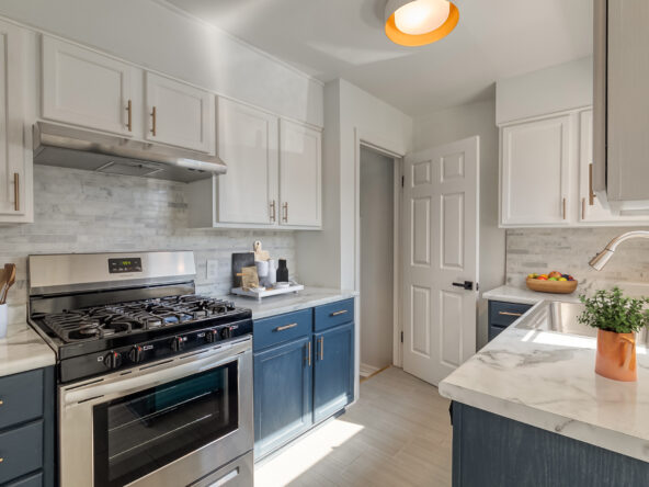 1313_W_Saginaw_18_6_Q-592×444