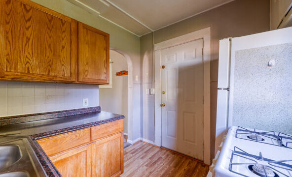 609_Bluff_st_33_10-592×444 (1)