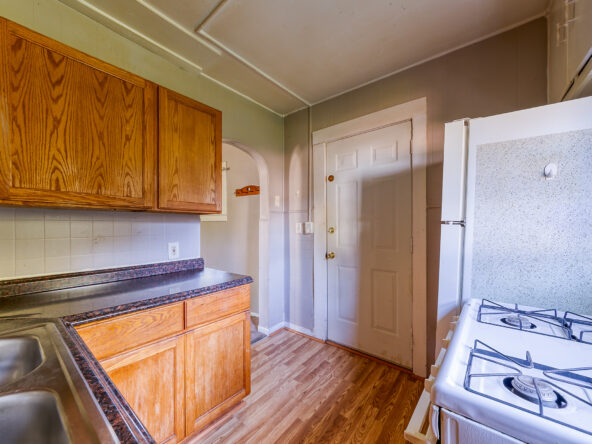 609_Bluff_st_33_10-592×444 (1)