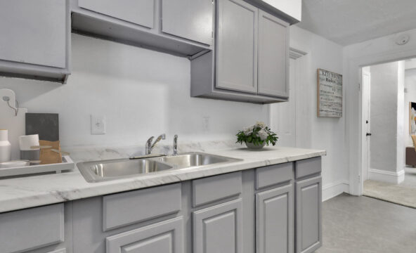 7-web-or-mls-9I3A9273-592×444