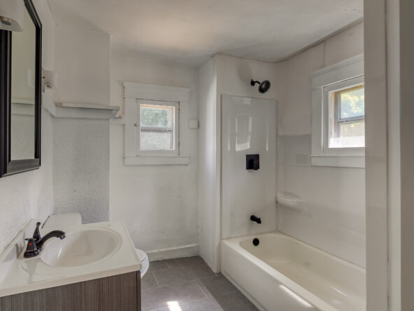 917_S_Pennsylvania_Ave_26_12-592×444