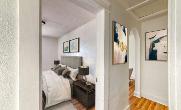 917_S_Pennsylvania_Ave_29_13_TH_03-592×444