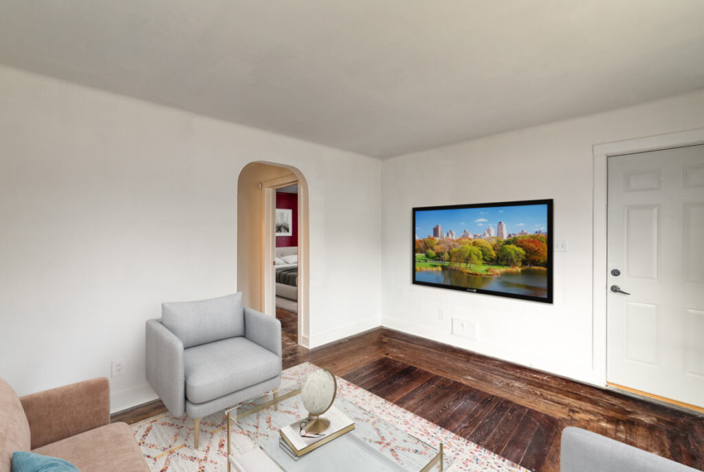 AAA0298_50_02-1170×785