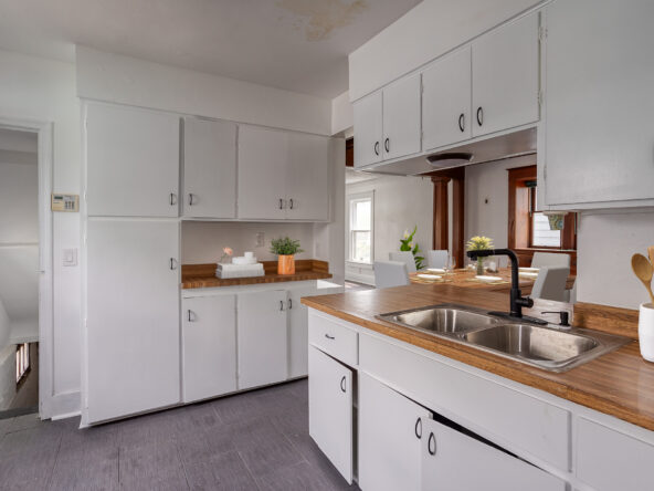 Kitchen-2_final_L-592×444