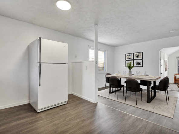 Kitchen-to-dining_U-592×444