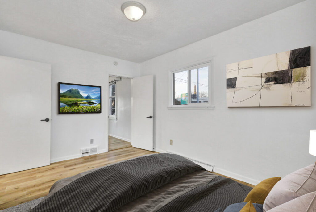 Cozy 1 BR with a Garage