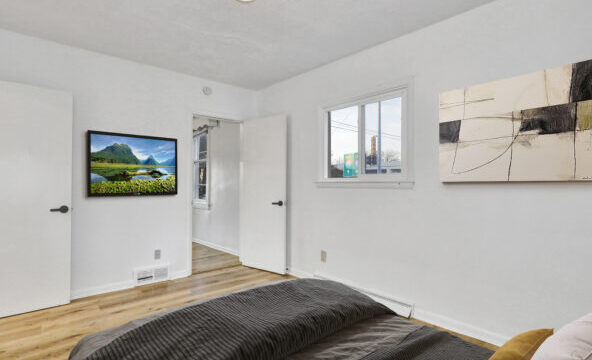 bedroom-to-dining_TH-592×444