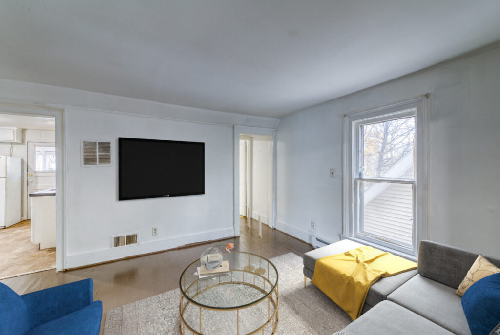 Stunning Duplex with Great Outdoor Space