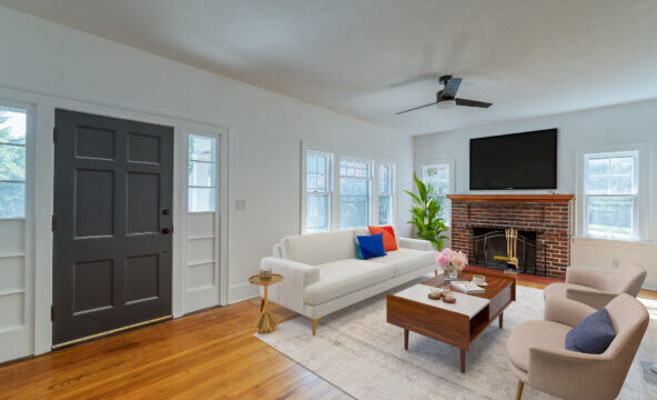 living_L-592×444 (1)