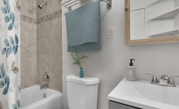 5-web-or-mls-9I3A9226-592×444 (1)