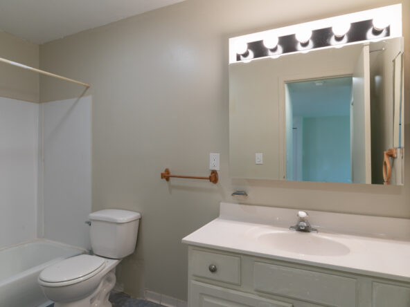 724-Pennsylvania-14_05-592×444