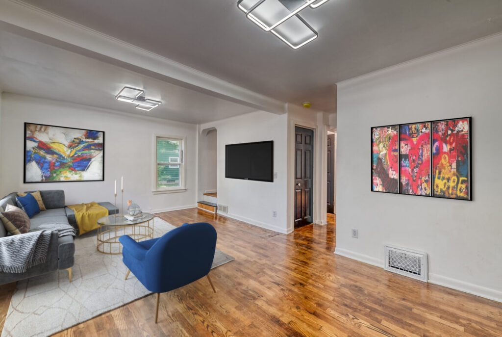 Living-1_02-1170×785