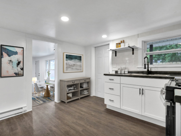 kitchen-to-living_H04-592×444