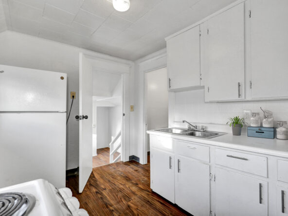 kitchen-to-lounge_TH-592×444