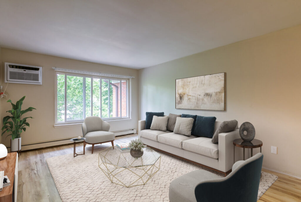 Renovated Modern 1 Bedroom in a Great Community