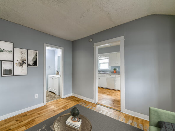 living-to-kitchen-and-bathroom_Q-1-592×444