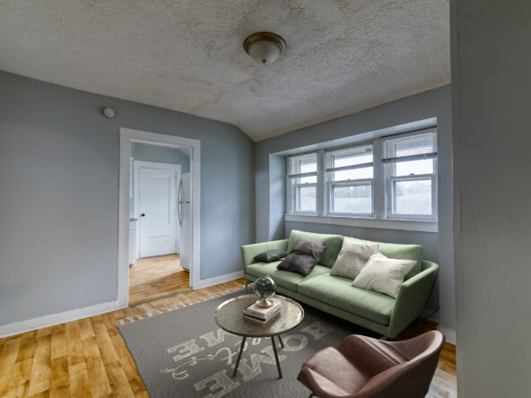 living-to-kitchen_02-592×444